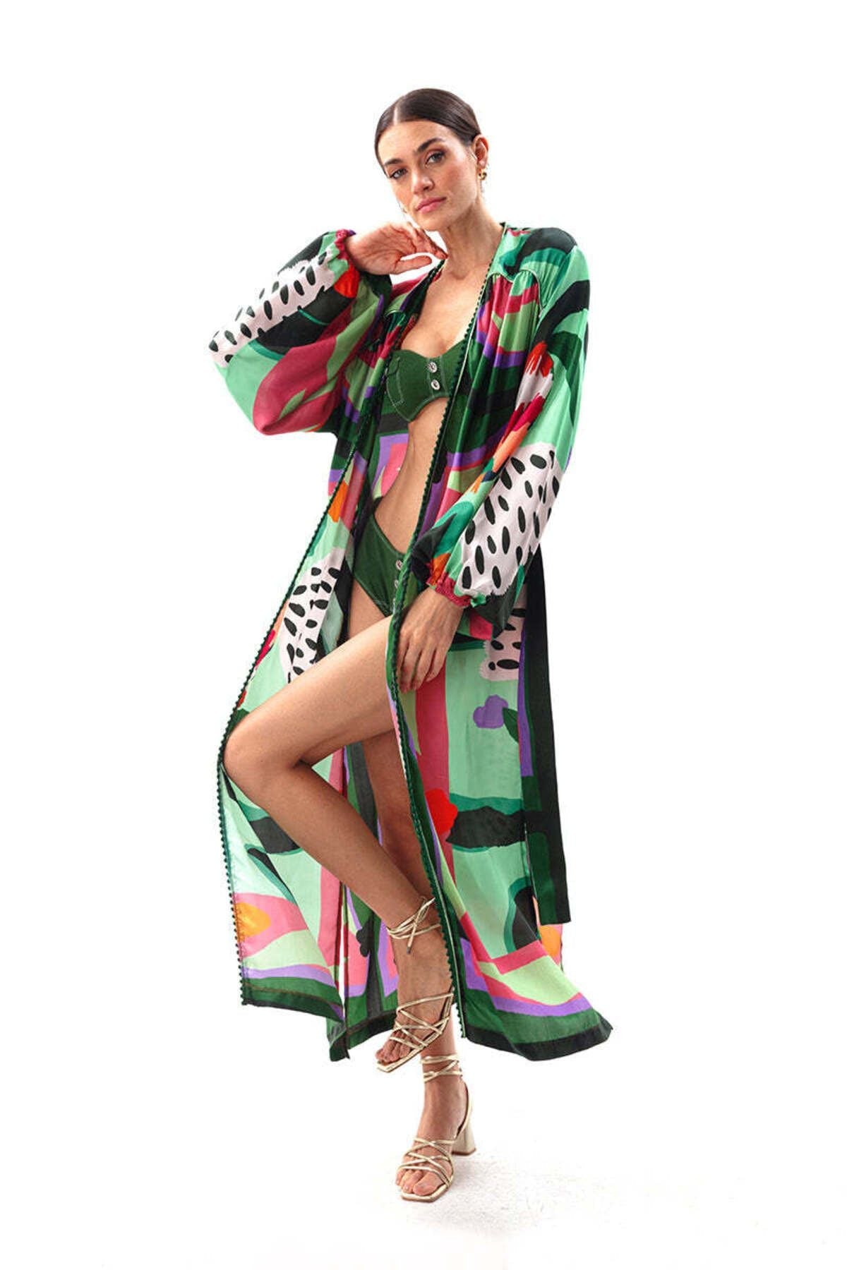 Sylvia Kimono