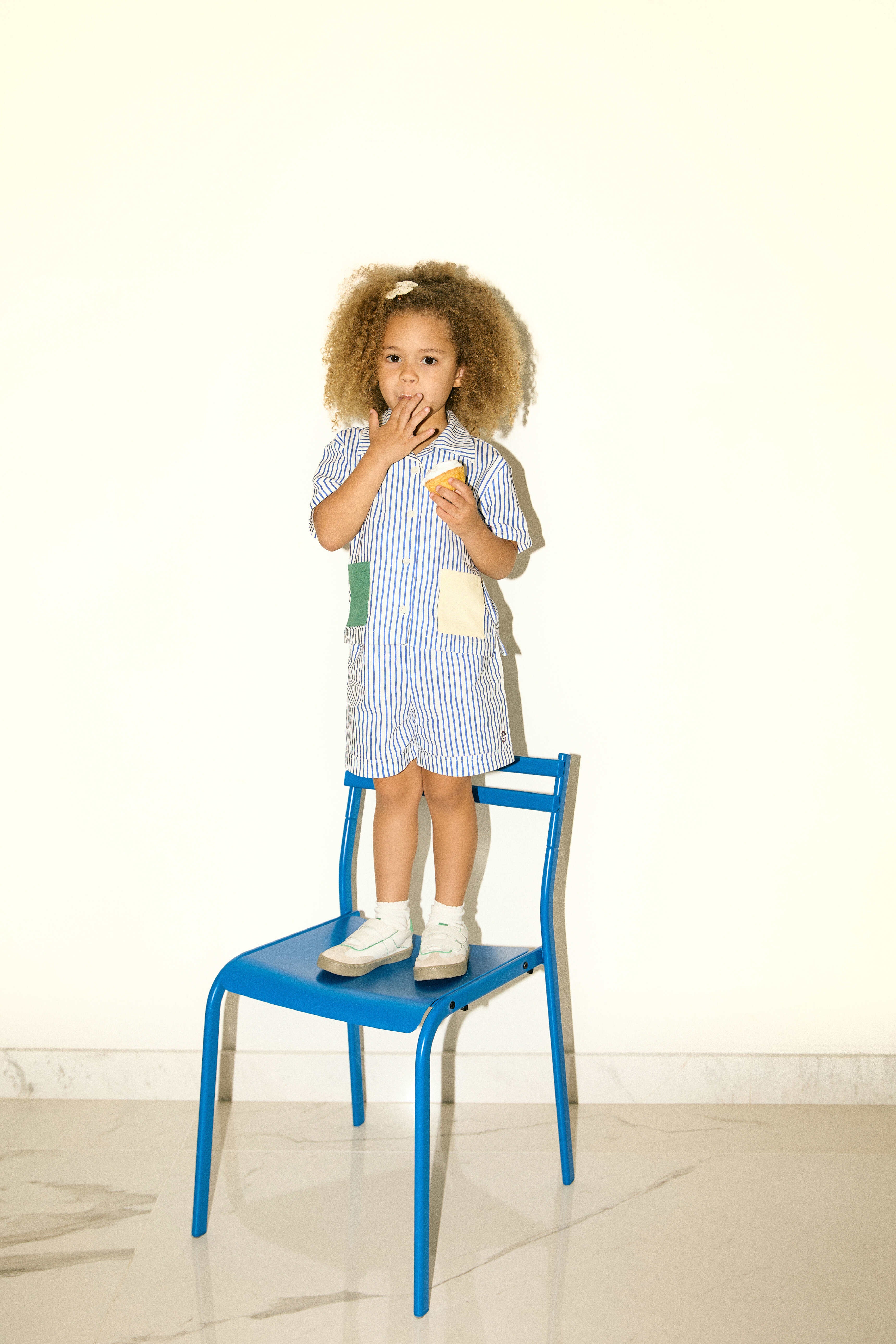 Kids blue-white striped co-ord set by Avaacha.