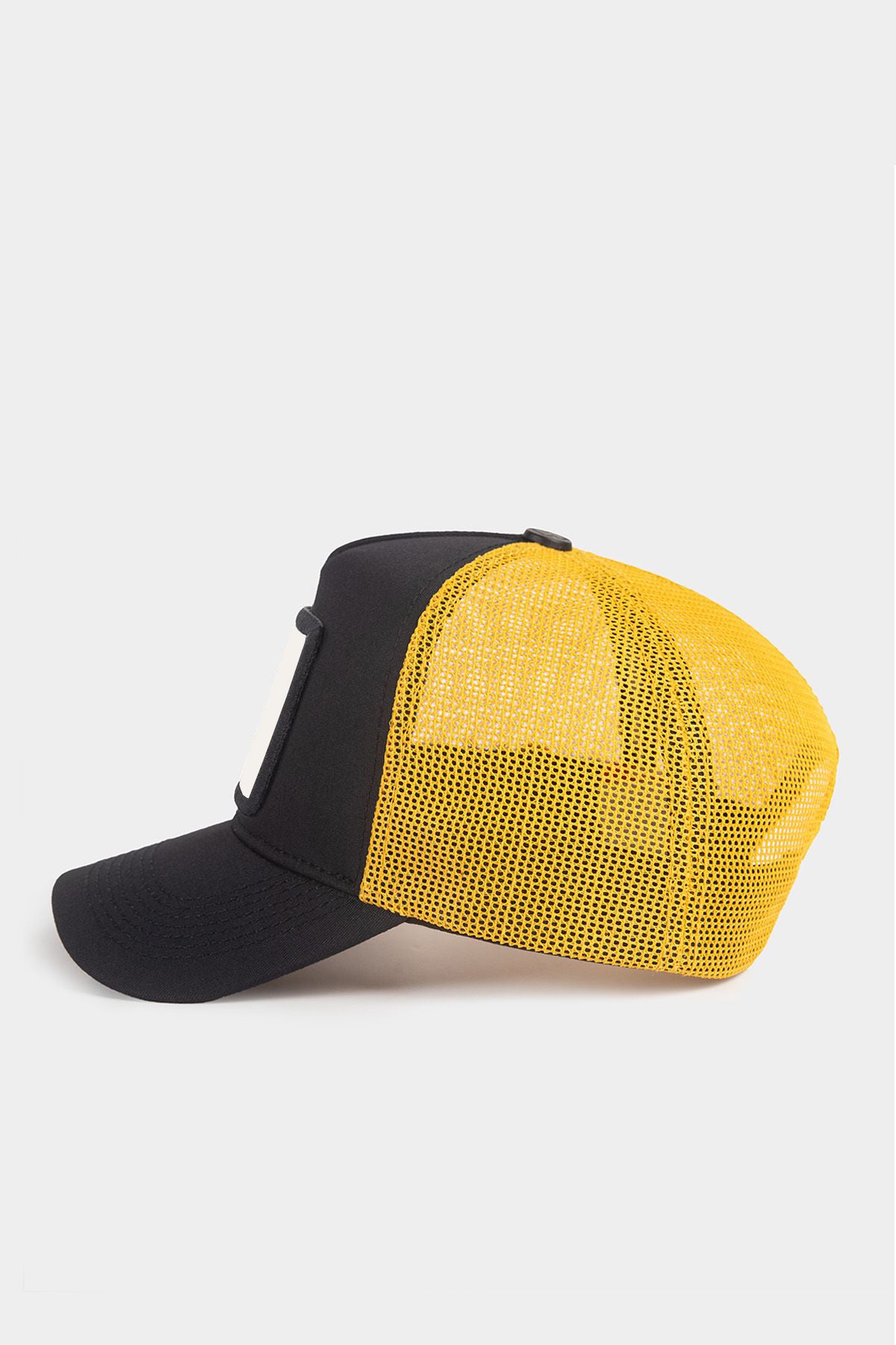 Dubai Safari Desert 4x4 Trucker Cap
