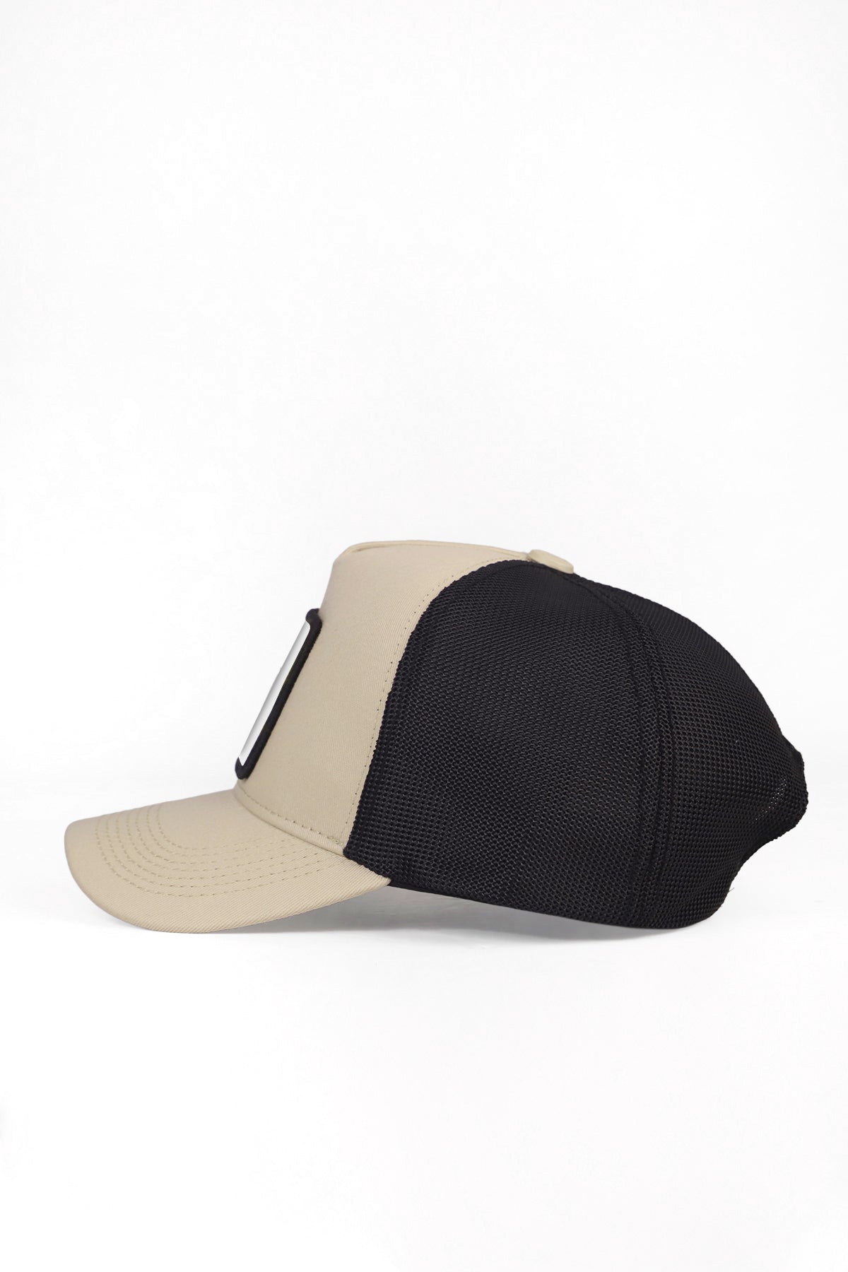 Dubai Burj Al Arab City Unisex Trucker Hat