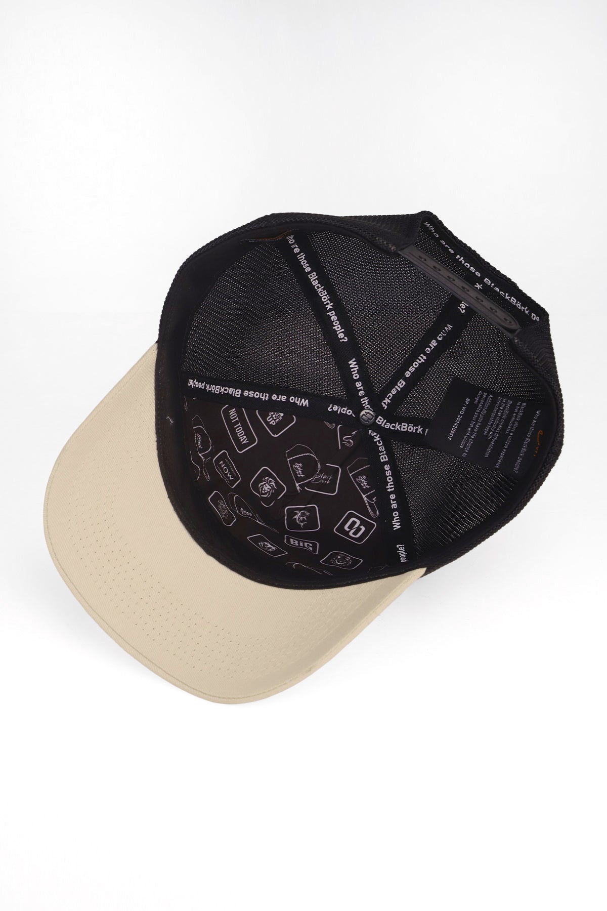Dubai Burj Al Arab City Unisex Trucker Hat
