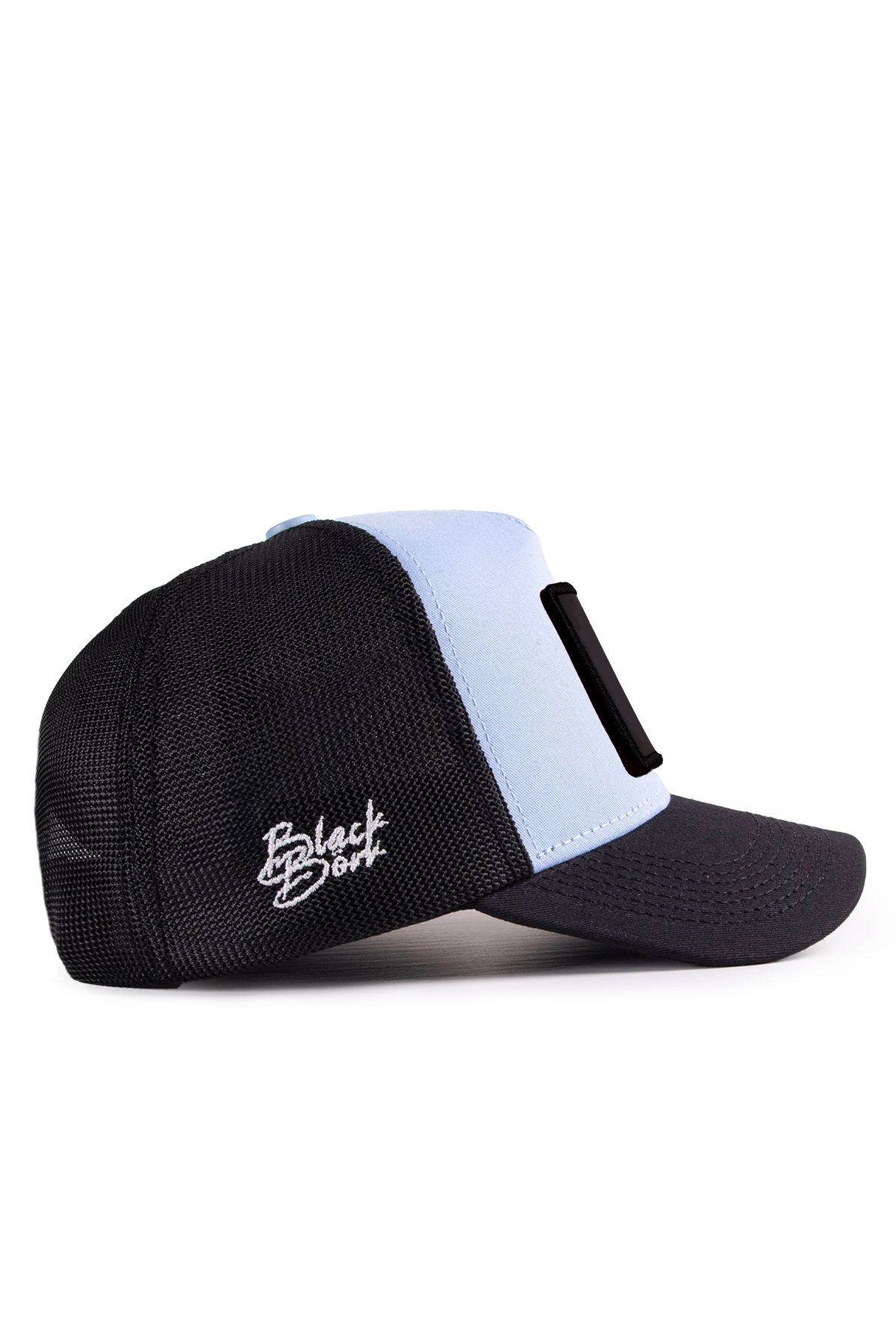 Dubai Skydiving Graphic Unisex Trucker Hat
