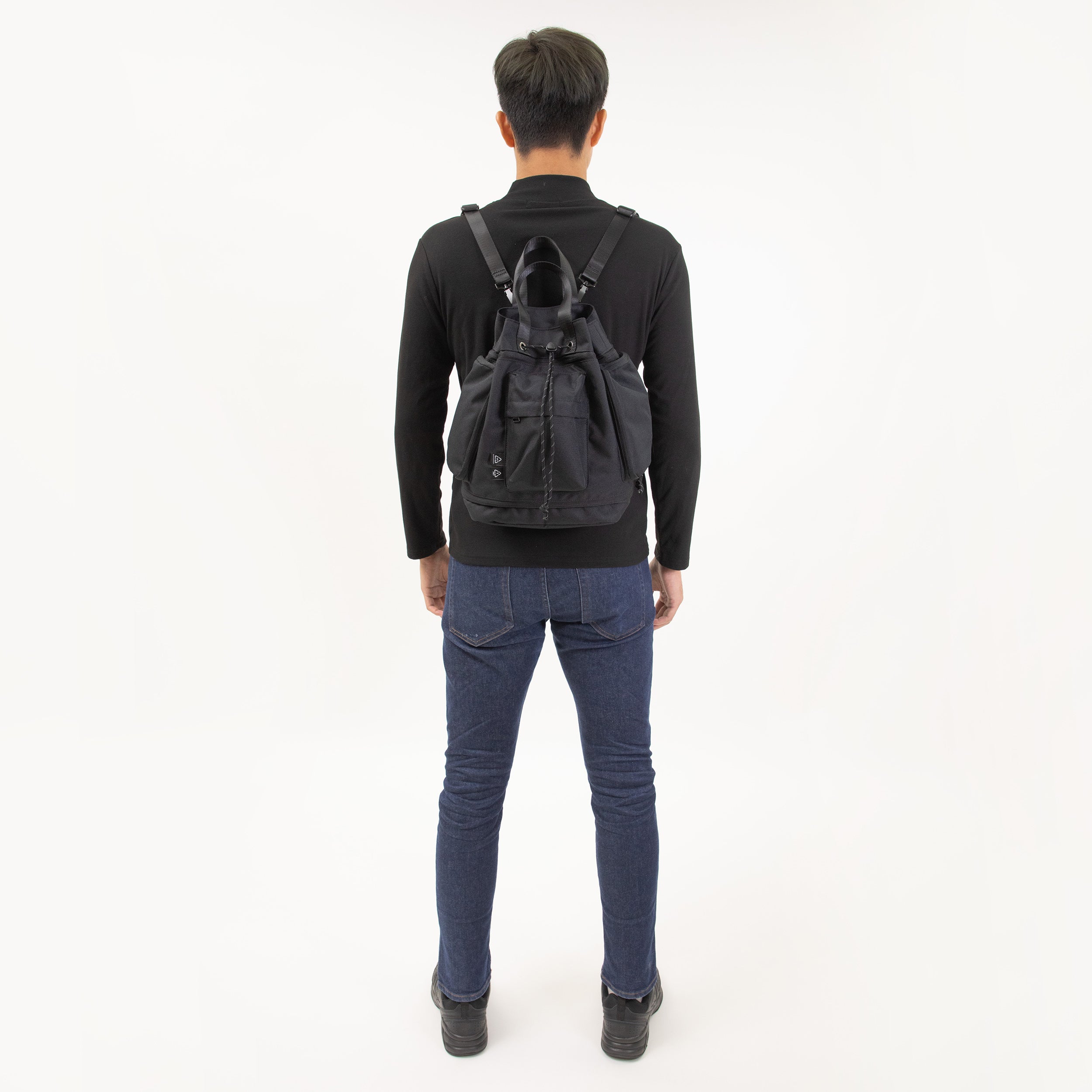 Pyramid Nomad Series Black Backpack